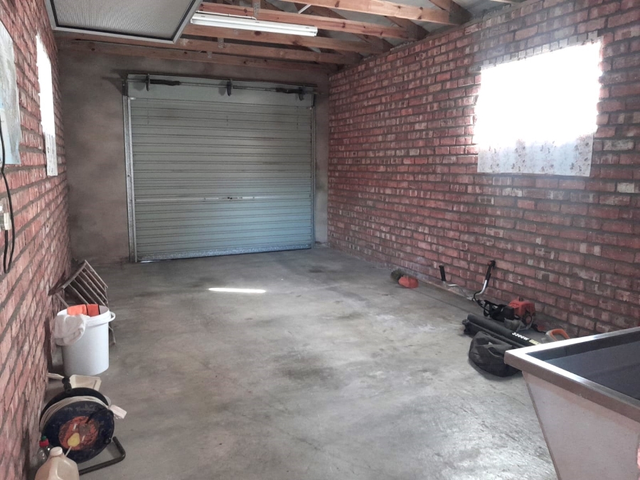 To Let 2 Bedroom Property for Rent in Strelitzia Park Eastern Cape